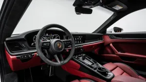 2025 Porsche 911 Carrera
