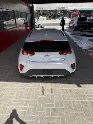 2020 Hyundai Veloster