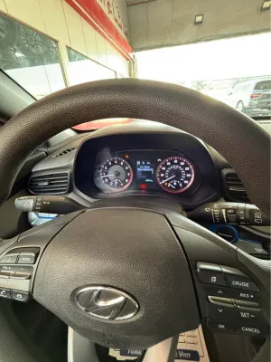 2020 Hyundai Veloster
