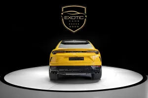2019 Lamborghini URUS