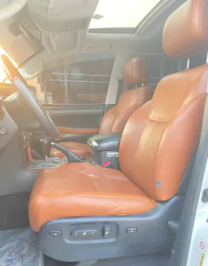 2011 Lexus LX 570