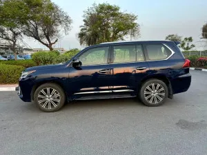 2020 Lexus LX 570