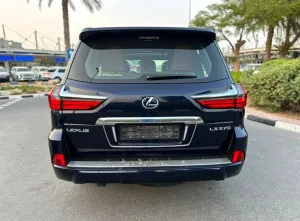2020 Lexus LX 570
