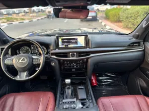 2020 Lexus LX 570
