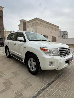 2014 Toyota Land Cruiser in dubai
