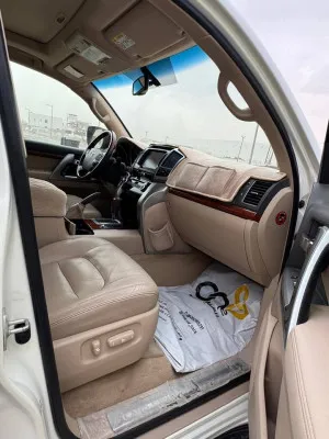 2014 Toyota Land Cruiser