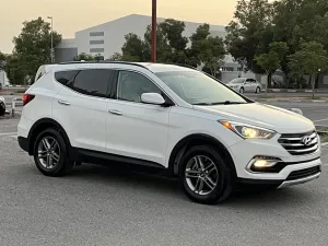 2017 Hyundai Santa Fe in dubai