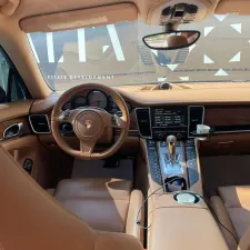 2016 Porsche Panamera