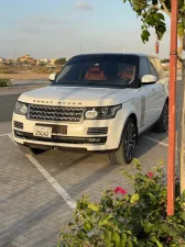 2015 Land Rover Range Rover in dubai