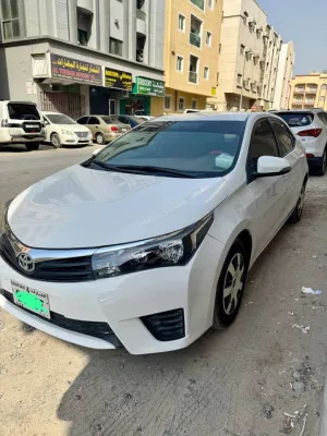 2016 تويوتا كورولا in dubai