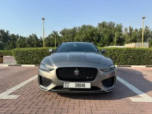 2020 جاكوار اكس اي in dubai