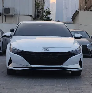 2021 هيونداي افانتي in dubai