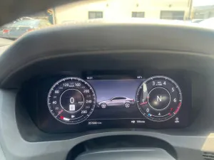 2020 جاكوار اكس اي