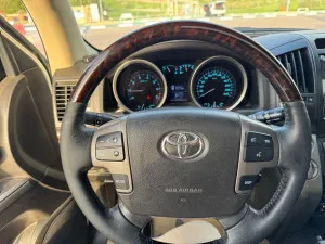 2008 Toyota Land Cruiser