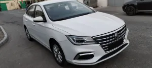 2020 ام جي ٥