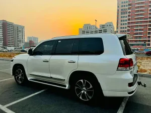 2021 Toyota Land Cruiser