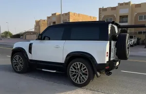 2021 لاند روفر ديفندر