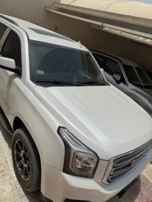 2016 جي أم سي يوكون اكس ال in dubai