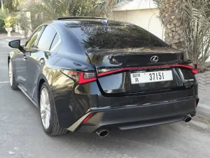 2021 Lexus IS