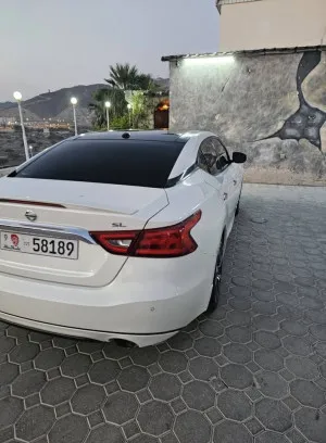 2016 Nissan Maxima