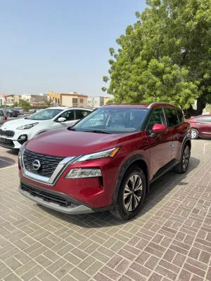 2022 Nissan Rogue in dubai
