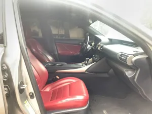 2016 Lexus IS