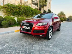 2013 Audi Q7 in dubai