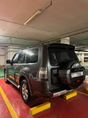 2012 Mitsubishi Pajero