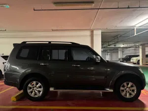 2012 Mitsubishi Pajero