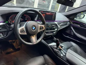 2022 BMW 5-Series