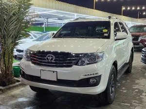 2015 Toyota Fortuner in dubai
