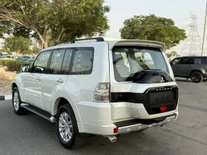 2018 Mitsubishi Pajero
