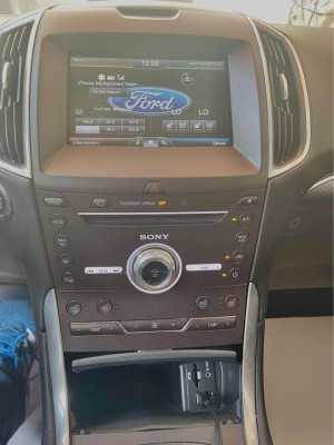 2015 Ford Edge in dubai