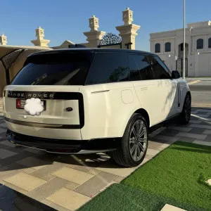 2023 لاند روفر رينج روفر