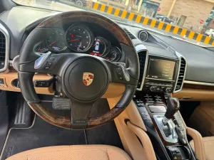 2014 Porsche Cayenne