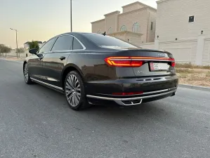 2021 اودي آي ٨