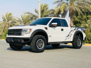 Ford raptor 2011 GCC  full option perfect condition clean car original paint