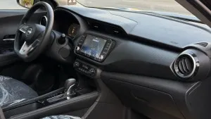 2002 Nissan KICKS