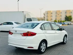 2014 هوندا سيتي