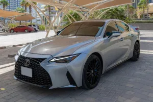 2023 لكزس أي أس ٣٠٠ in dubai
