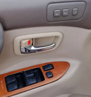 2005 Lexus LX 470
