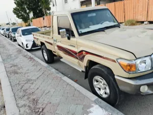 2016 Toyota Land Cruiser Pickup