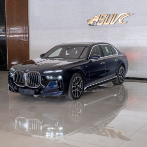 BMW 740 I Gcc new full opinion 