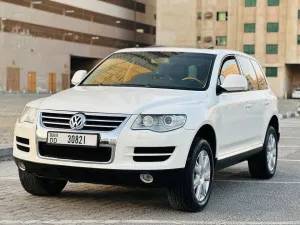 2010 Volkswagen Touareg in dubai