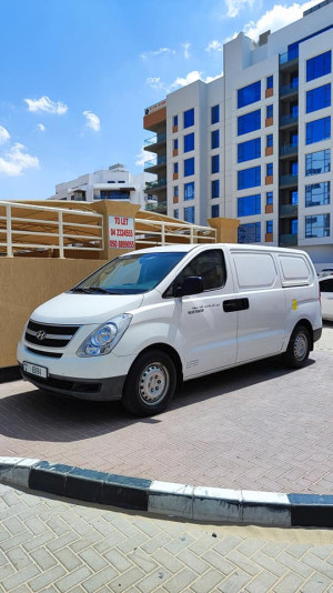 2016 Hyundai H1 in dubai