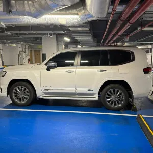 2024 Toyota Land Cruiser