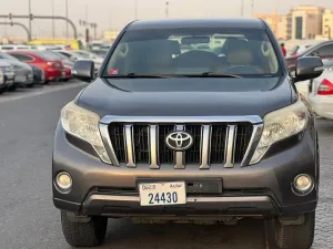 2015 Toyota Prado in dubai