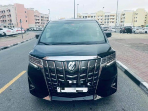 2020 Toyota Alphard in dubai