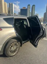 2017 تويوتا راف ٤