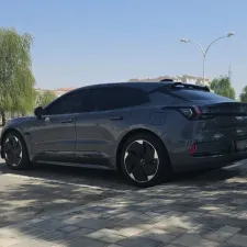 2023 ZEEKR 001